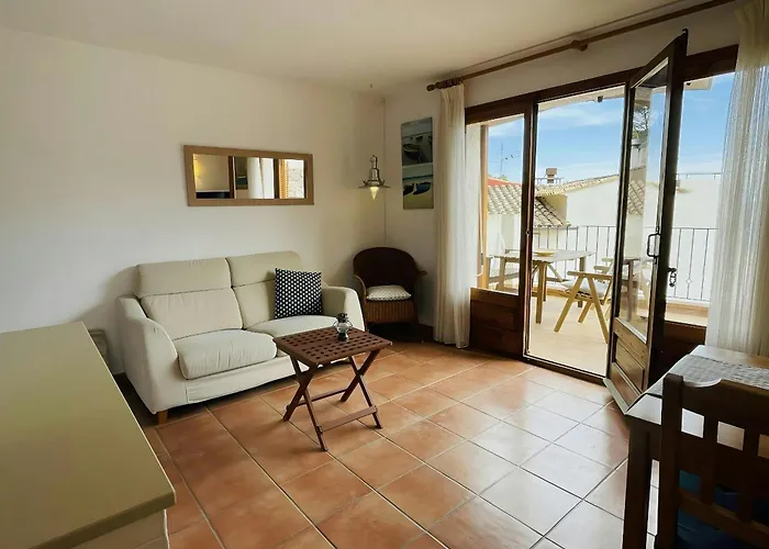 Tamariu Beach 2 - Terrace Penthouse On The Beach