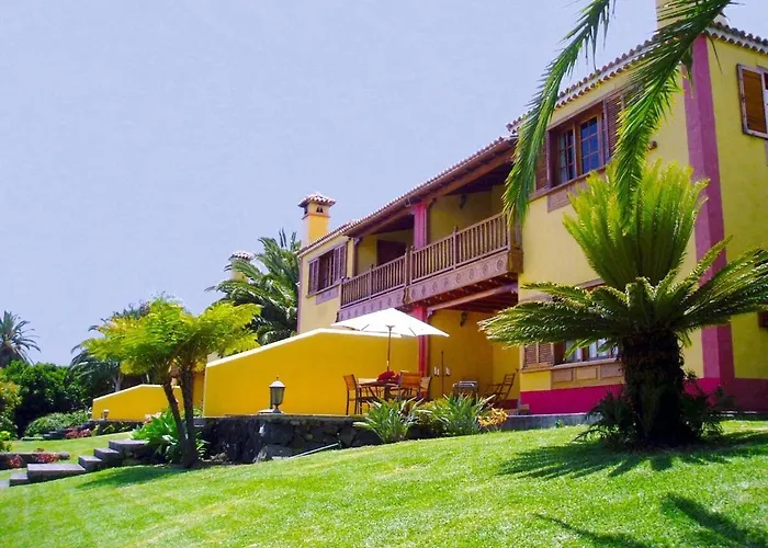 Casas-Bungalows Los Pajeros