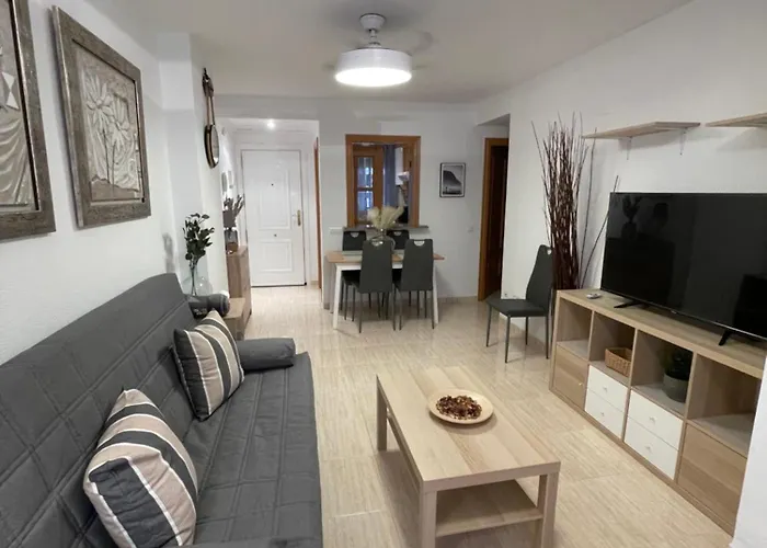 Apartamento A Estrenar En Primera Linea De Playa En Magic World Marina Dor