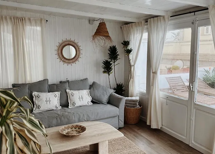 Cool Loft In The Old Town With Rooftop Terrace And Fireplace