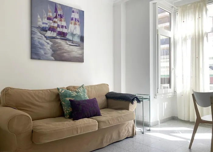 Vives Beach Flat By Canary365