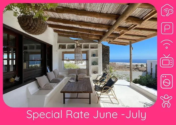 Full Relaxation - Private Villa - Sea View - Private Garden - 2 Terraces - 3 Bedrooms - Wifi - Parking - Washing Machine