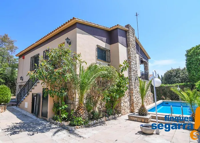 Chalet Con Piscina Privada Y Barbacoa, A 750M De La Playa - Es-320-24