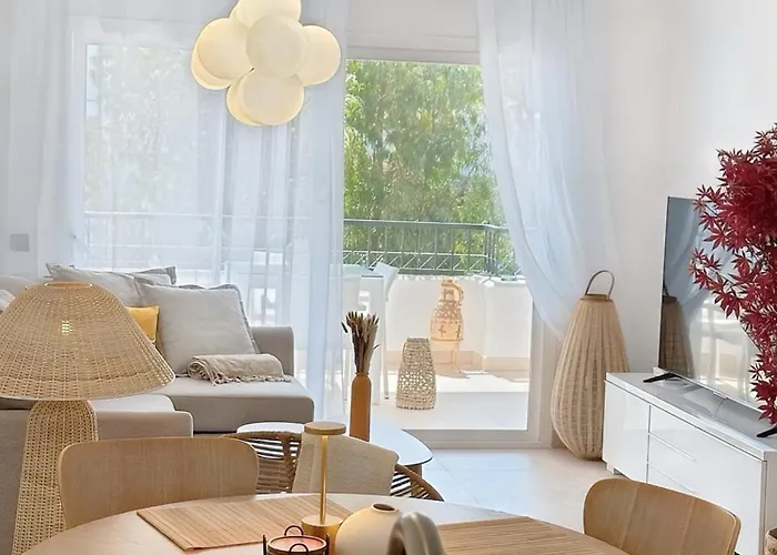 Charming Peaceful Apartment - Calahonda, Mijas