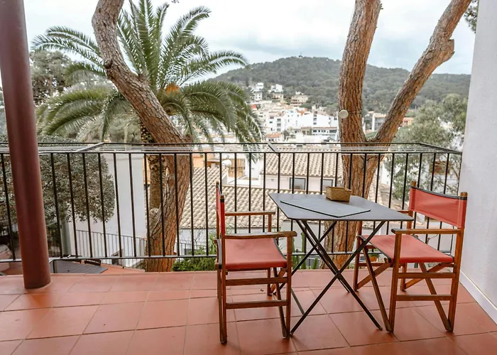 T5 - Cozy Retreat 50M To Beach Garden Escape