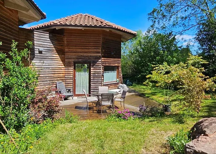 Mini Casa Con Jardin
