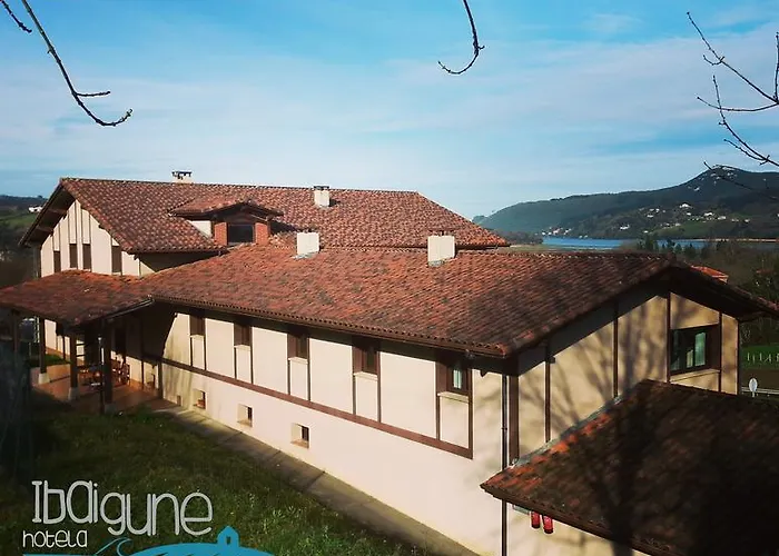 Hotel Ibaigune