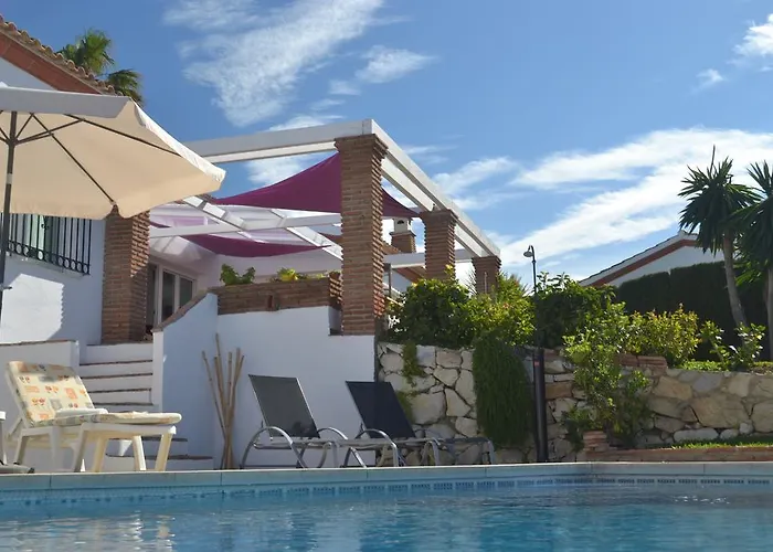 Casa Luz Del Faro Bed & Breakfast