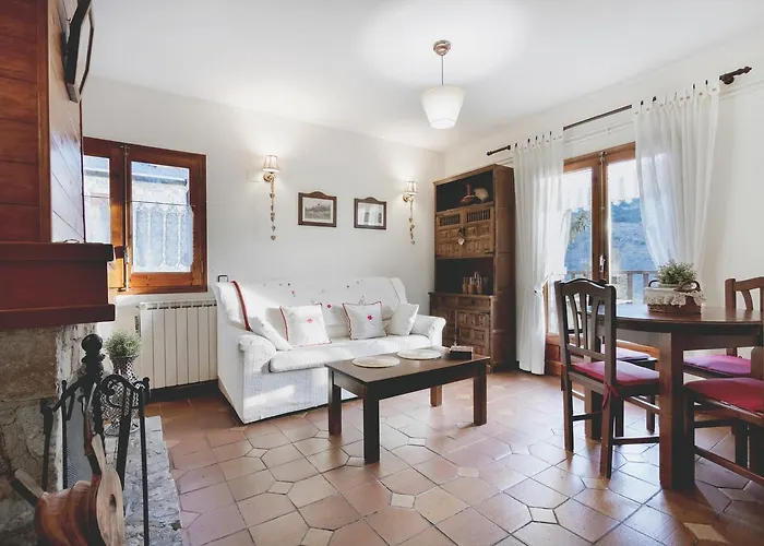 La Ginesta 1, Apartaments De Munyanya