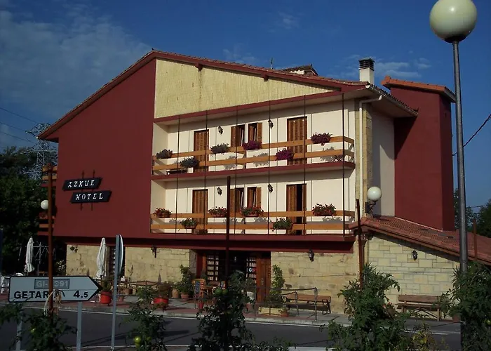 Hotel Azkue