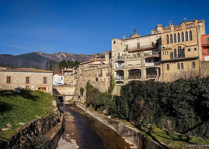 Hotel La Fonda Dels Pirineus