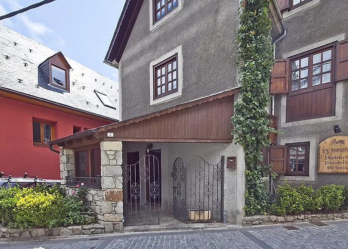 Apartamentos Salardu II
