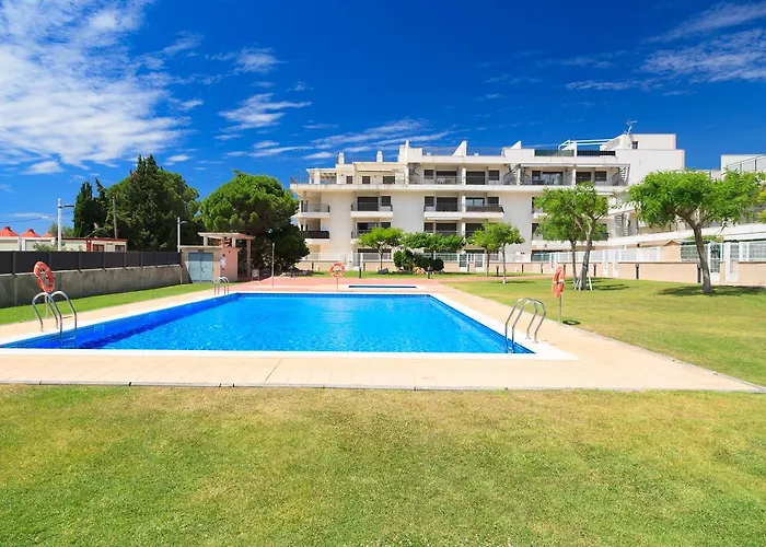 Uhc Las Dunas Apartments