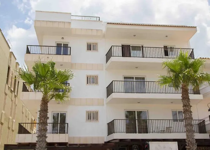 Apts. Charly\'S