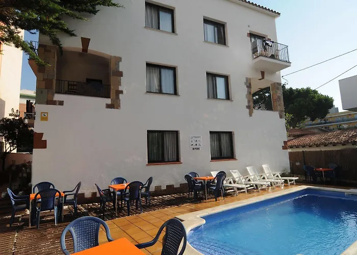 Apartamentos AR Family Caribe