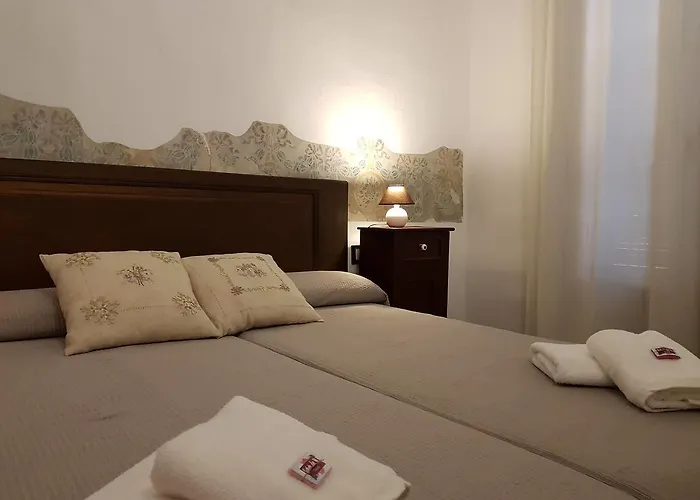 Edificio De Apartamentos L\'Escoleta