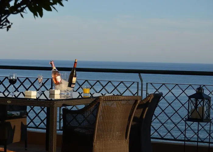 Mi Capricho Beachfront Penthouse, P12 5A