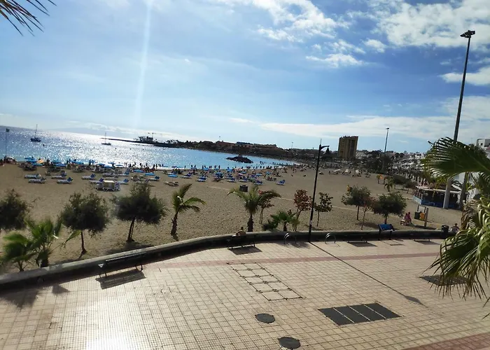 Las Vistas Beach Rooms
