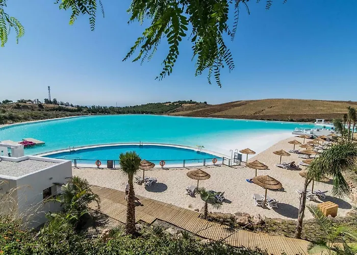 Alcazaba Lagoon