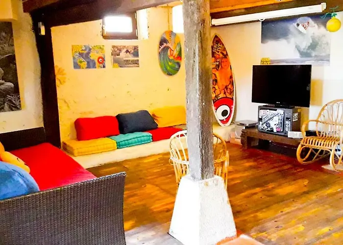 Surftolive House