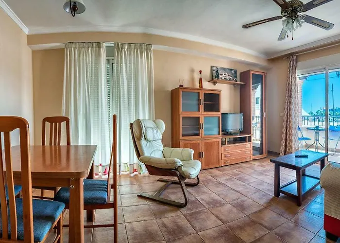 Apartamento 2 Dormitorios En La Mejor Zona De Roquetas