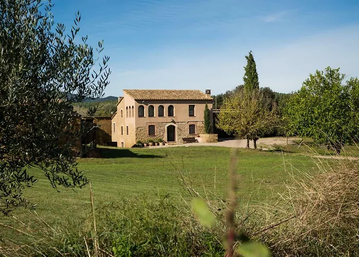 Masia Baix Emporda Monells