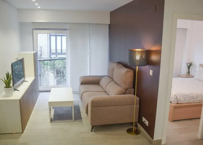 Modern&spacious apartment near La Concha Bay