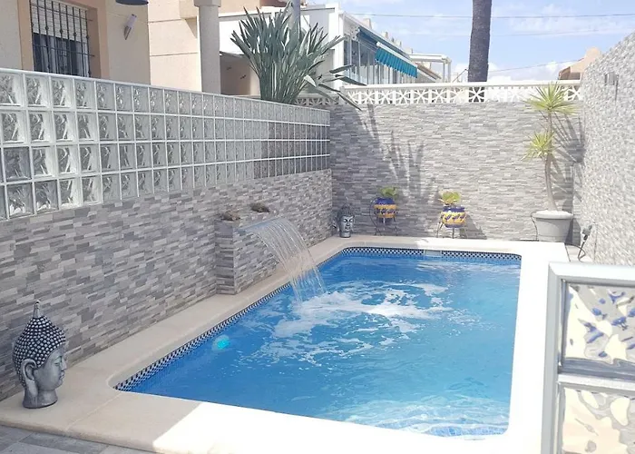 Amazing Studio With A Pool