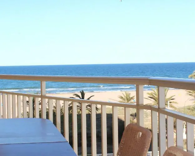 Apartamento Sirenas, Frente Al Mar