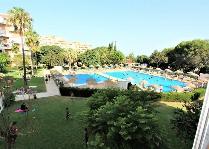 20 Apartamentos Hércules - Piscina y Playa - EXCELENTE CONEXIÓN WIFI