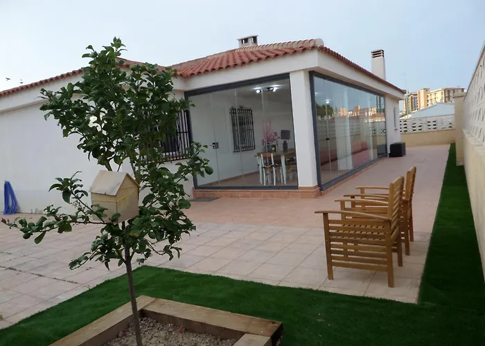 Chalet De Lujo En La Playa