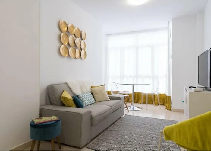Stylish Apartment In Canteras Beach