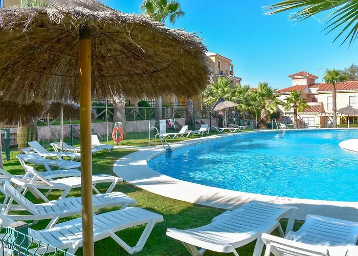 Disfrute De Las Playas Y El Golf En Nuestro Adosado En Islantilla - Costa De La Luz