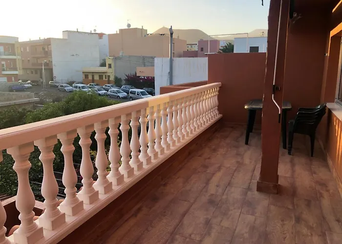 San Isidro. 2 Rooms. Quiet Terrace