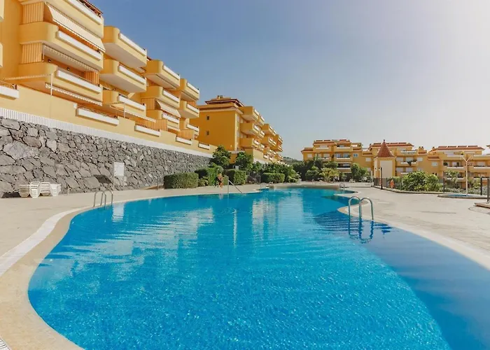 Apartamento de lujo en puerto Santiago 1