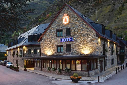 Vilagaros Aparthotel 4*