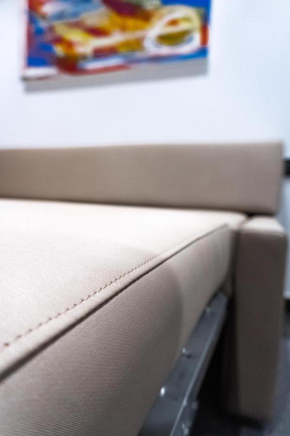 Comfortwork Barcelona Airport 24h Auto-check In