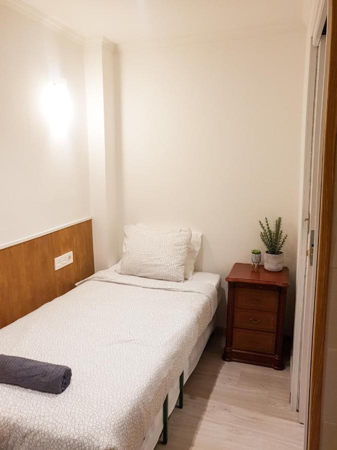Waves Guest house *