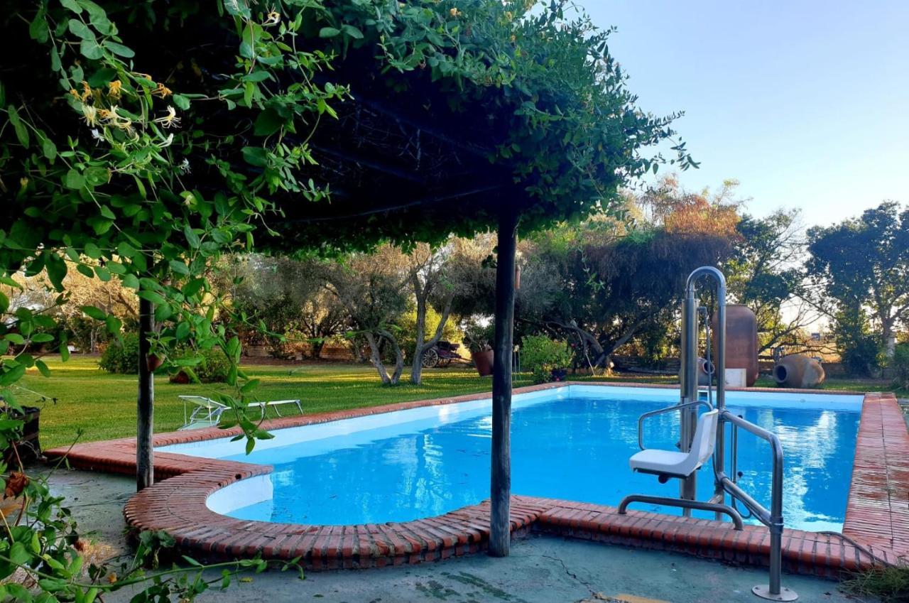 Rural La Corbera Inn Utrera