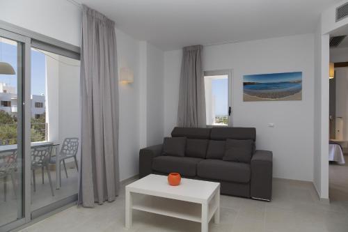 Apartamentos Proa - Emar Hotels Only Adults Apartment *