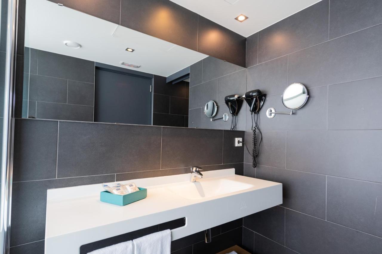 Atenea Port Barcelona 4*