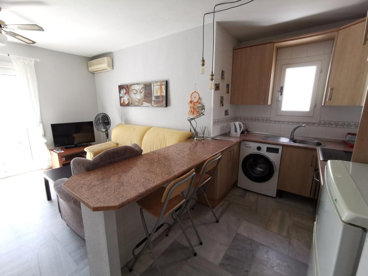 Apartment 1½ Min. Walk From The *