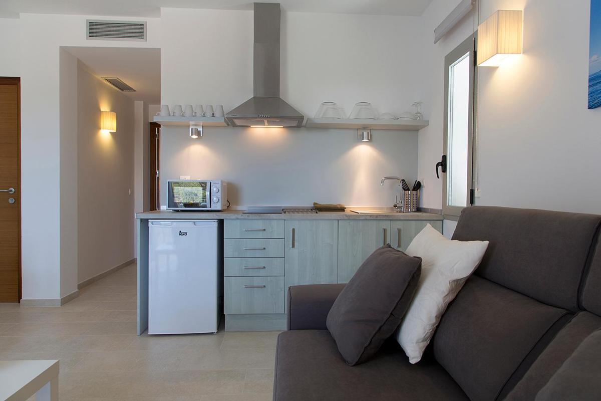 Apartment Apartamentos Proa - Emar Hotels Only Adults Es Pujols