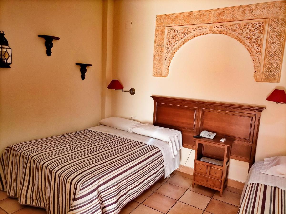 Abadía Hotel 2*