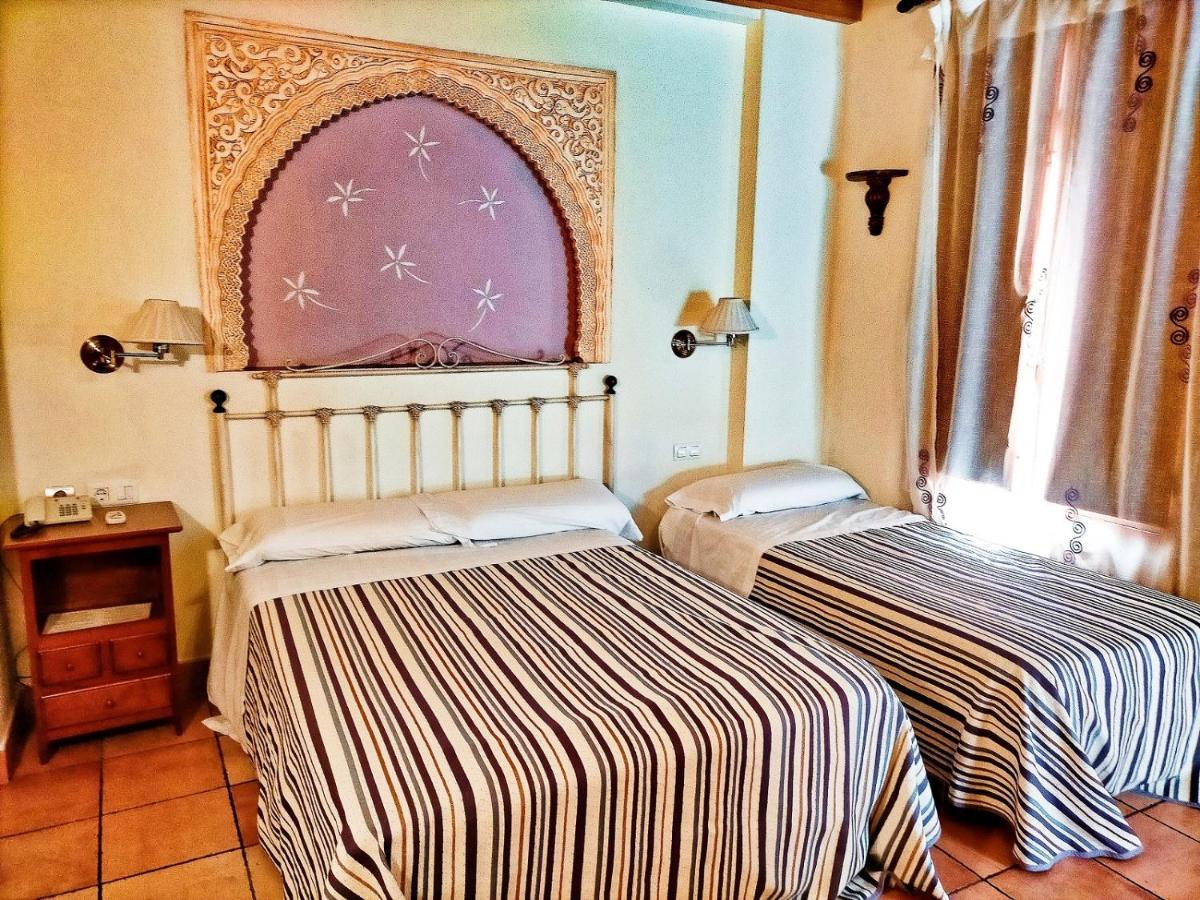 Hotel Abadía 2*