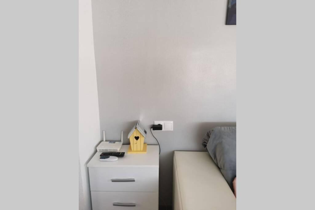 Apartment Bonito Estudio Recien Reformado, A 500 Metros De La Playa *