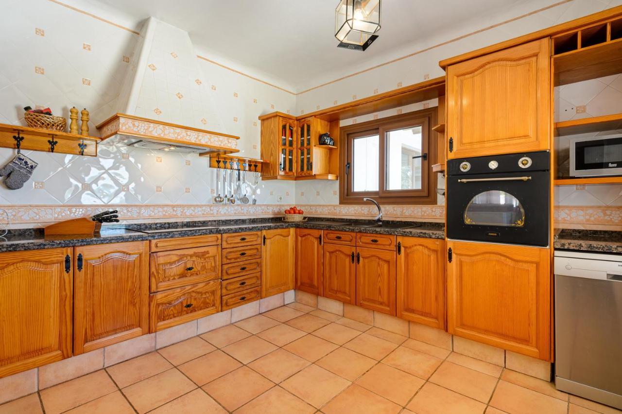 Palau Villa *