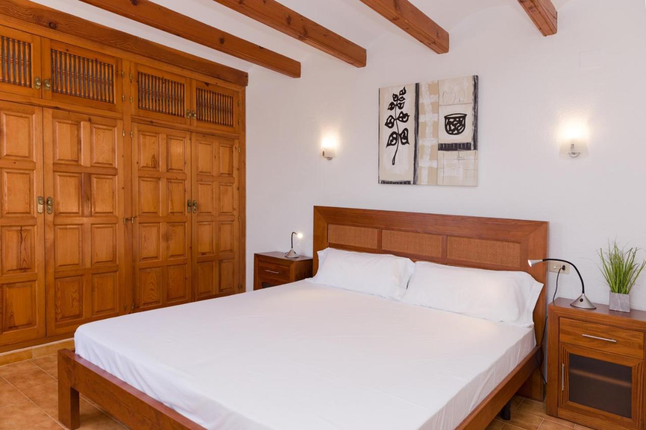 Llamedos Montgo Villa