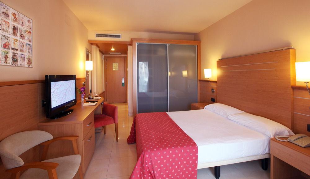 Golden Bahía De Tossa&spa 4* Sup. Hotel 4*