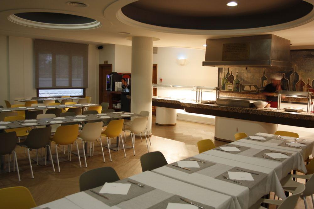 Canada Palace Hotel 4*